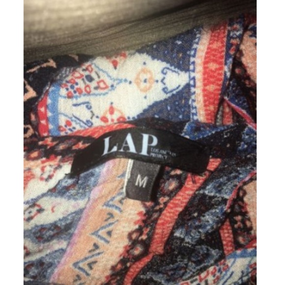 LAP Blouse Size M Open Back Sleeveless Multi-Color - Picture 4 of 4